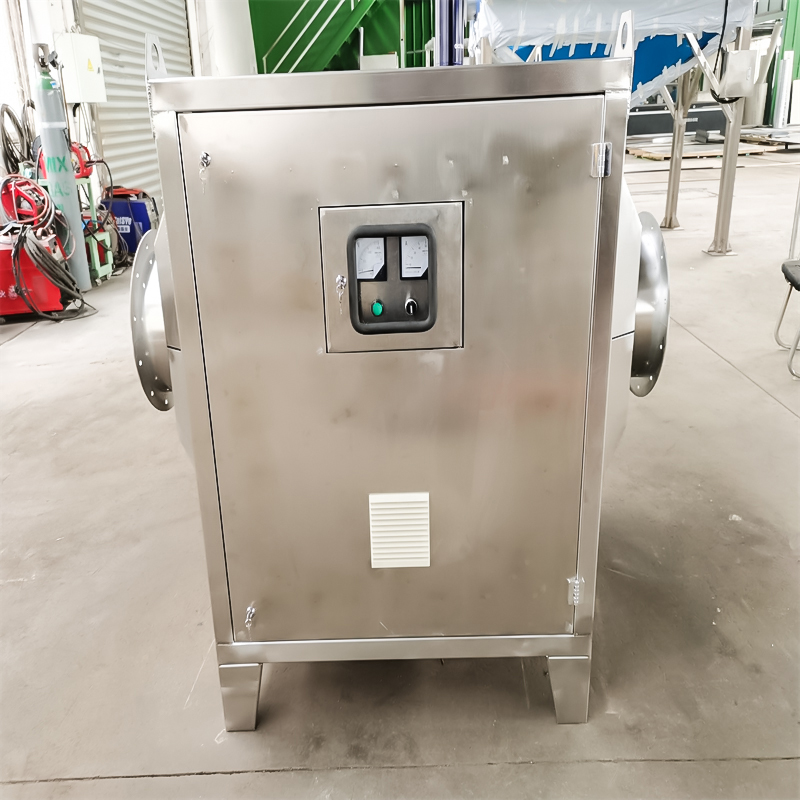 Fotokatalytické zariadenie (ultrafialové svetlo a katalyzátor) 304 fotokatalytická čistička