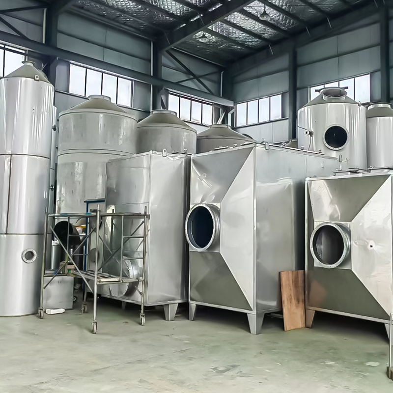 Striekacia veža z nehrdzavejúcej ocele 316L