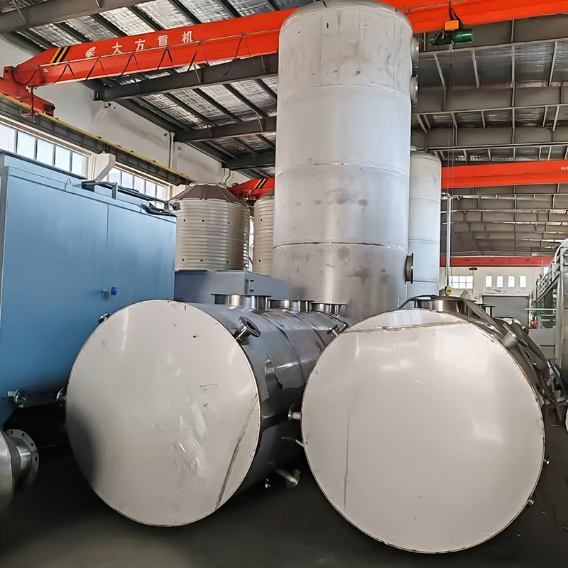 Striekacia veža z nehrdzavejúcej ocele 316L