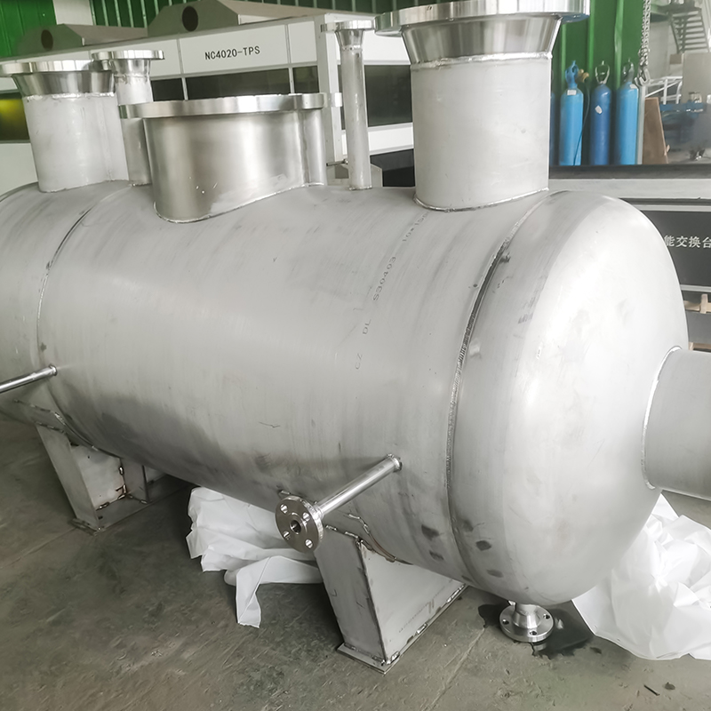 Skladovacie nádrže z nehrdzavejúcej ocele