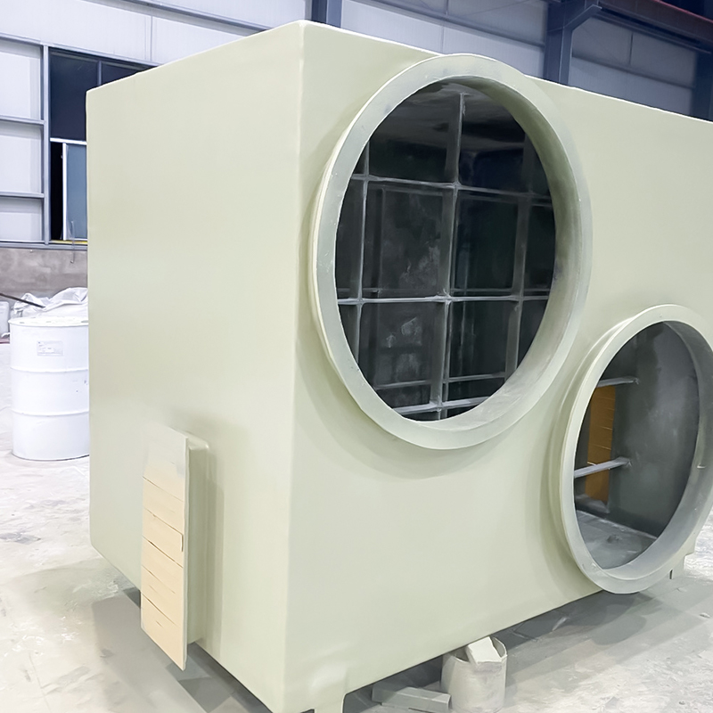 Adsorpčný box s aktívnym uhlím zo sklenených vlákien