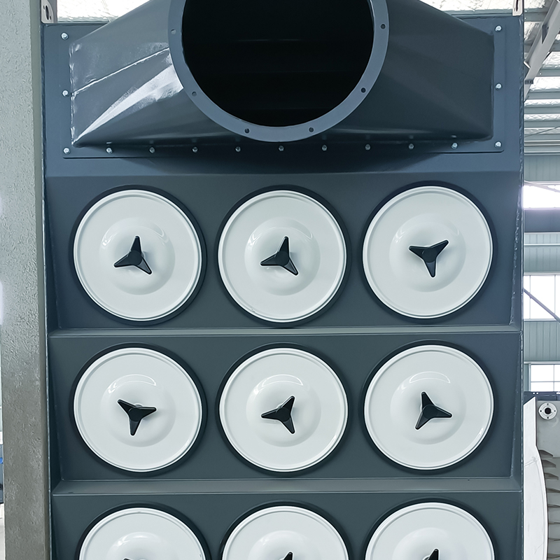 Náplňový zberač prachu